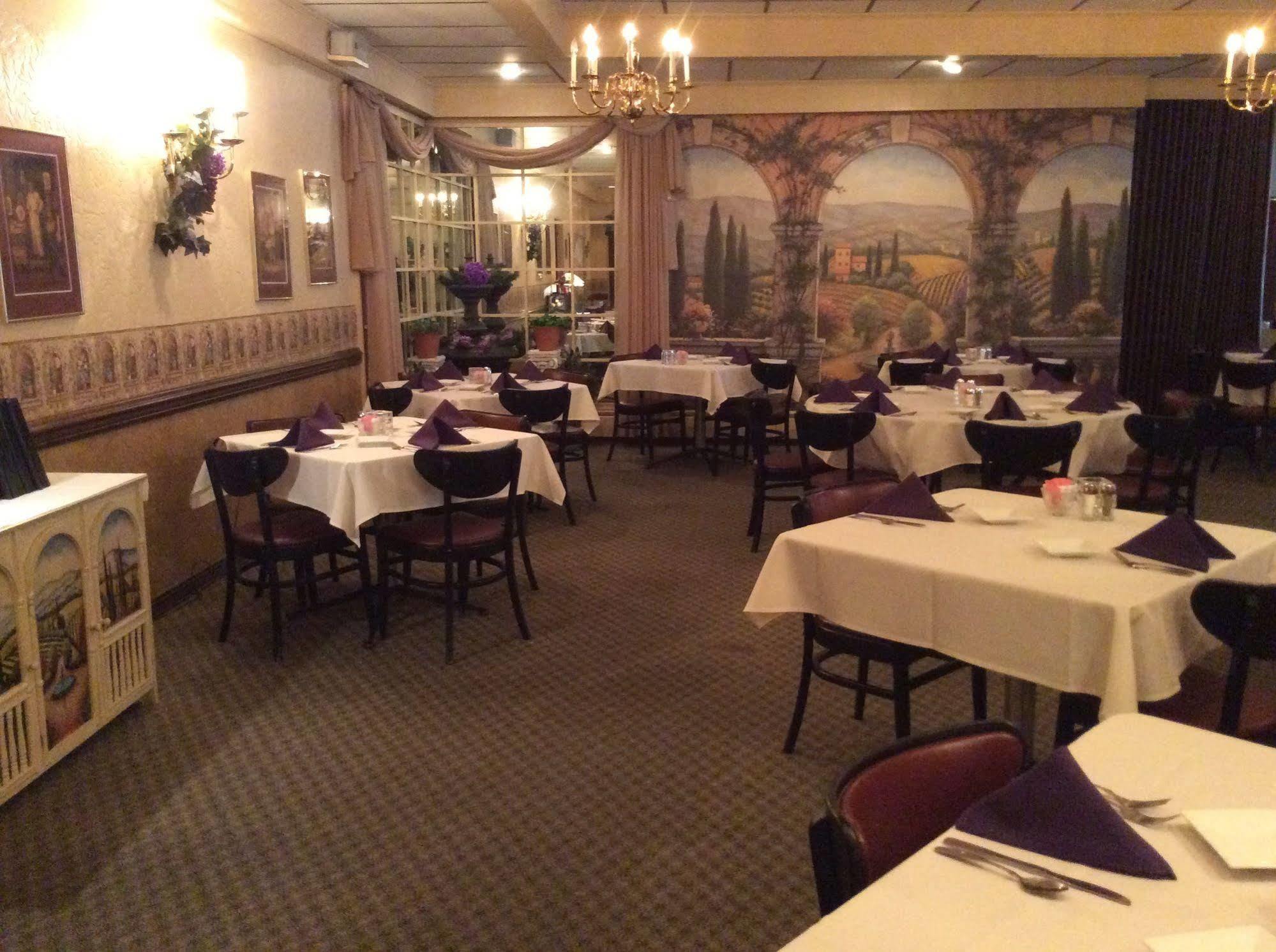 The Royal Inn Ridgway 外观 照片